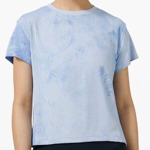 Lululemon train to be tshirt